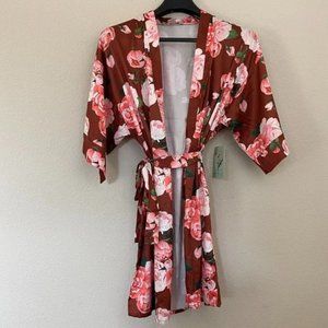 NWT Soho Apparel Floral Robe - Size Small